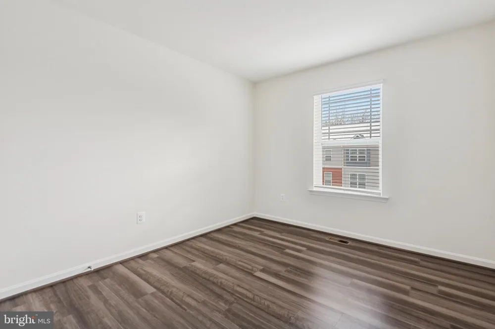 7812 WOLF RUN LANE Severn, MD 21144