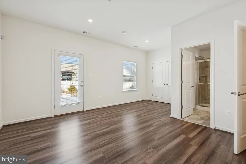7812 WOLF RUN LANE Severn, MD 21144