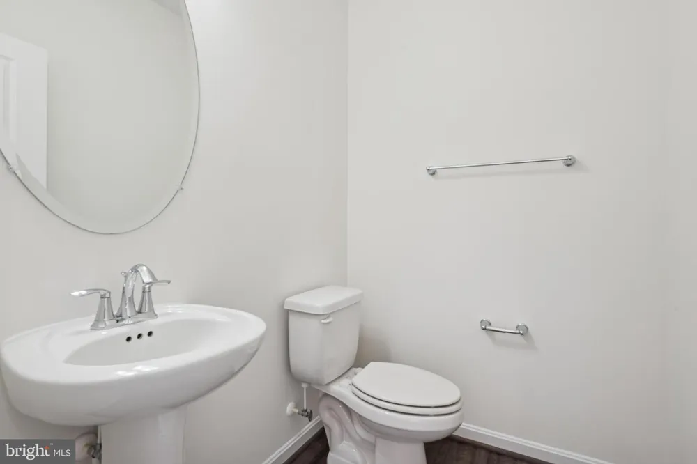 7812 WOLF RUN LANE Severn, MD 21144