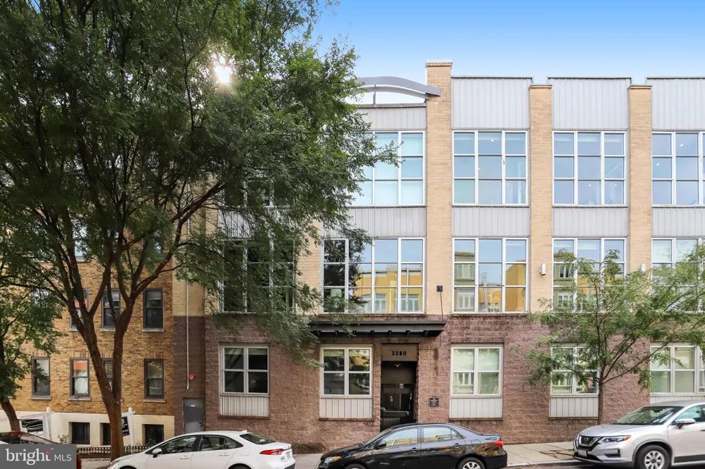 2380 CHAMPLAIN STREET NW #306 Washington, DC 20009