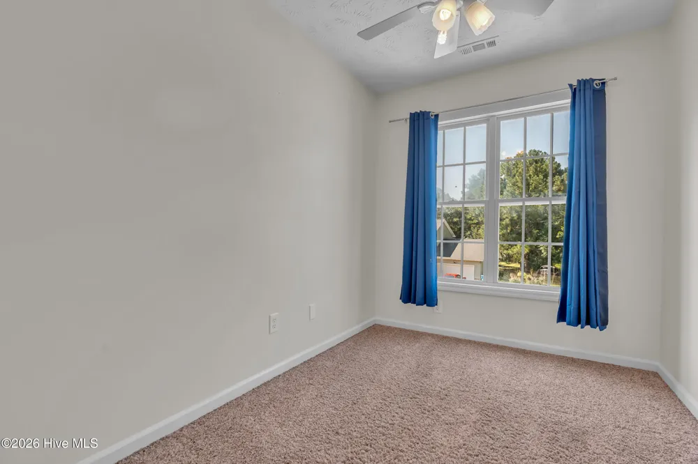 305 E Regent Court Jacksonville, NC 28546
