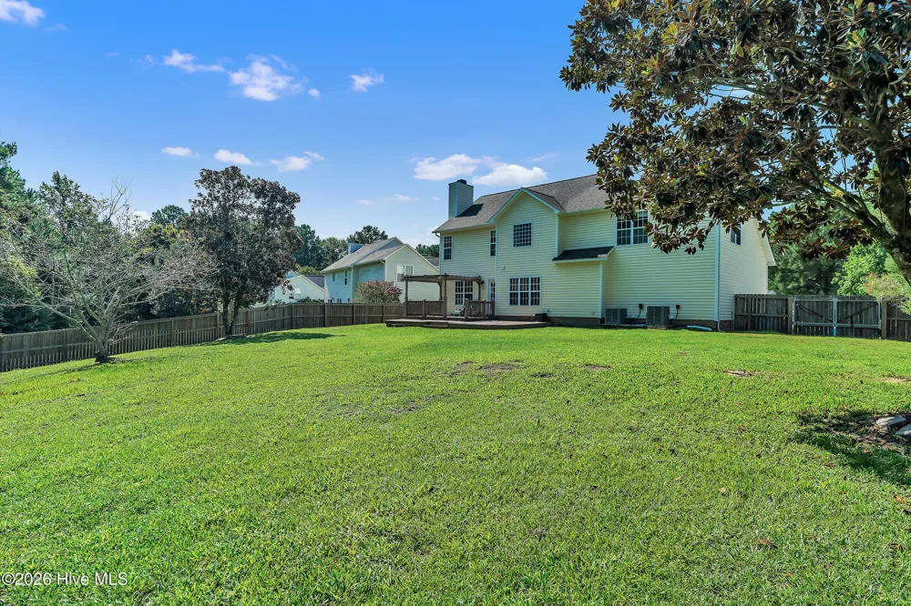 305 E Regent Court Jacksonville, NC 28546