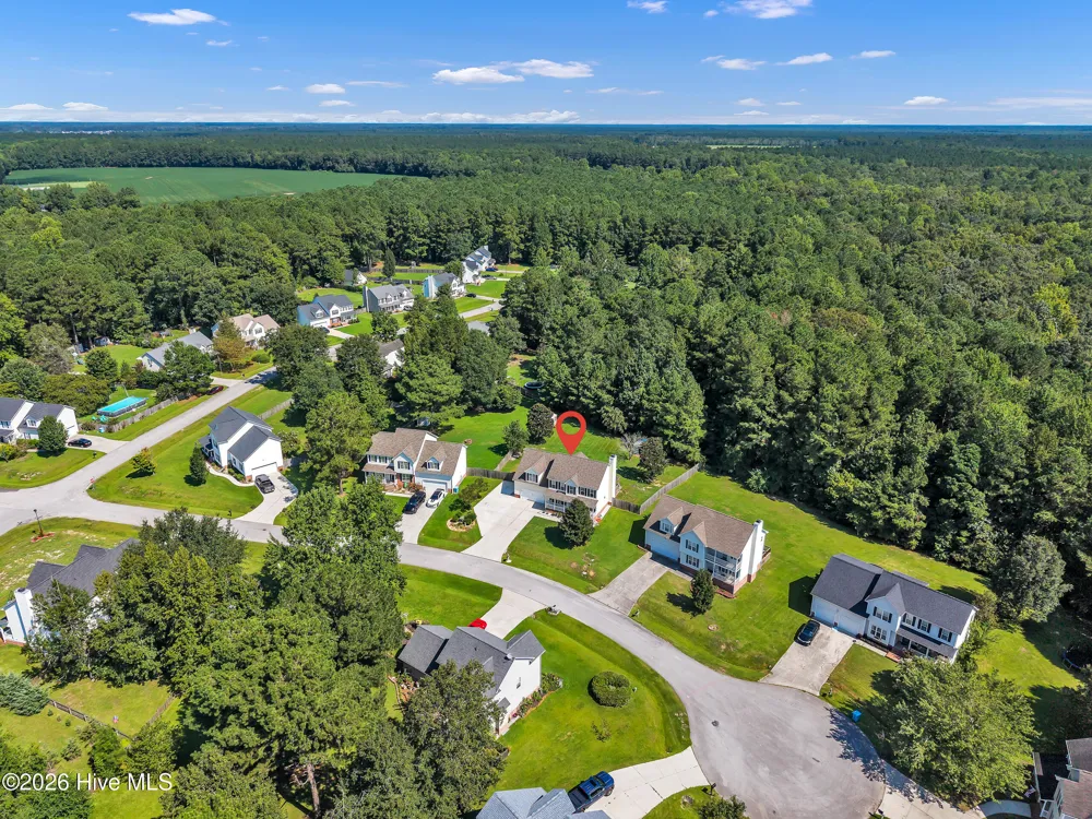 305 E Regent Court Jacksonville, NC 28546