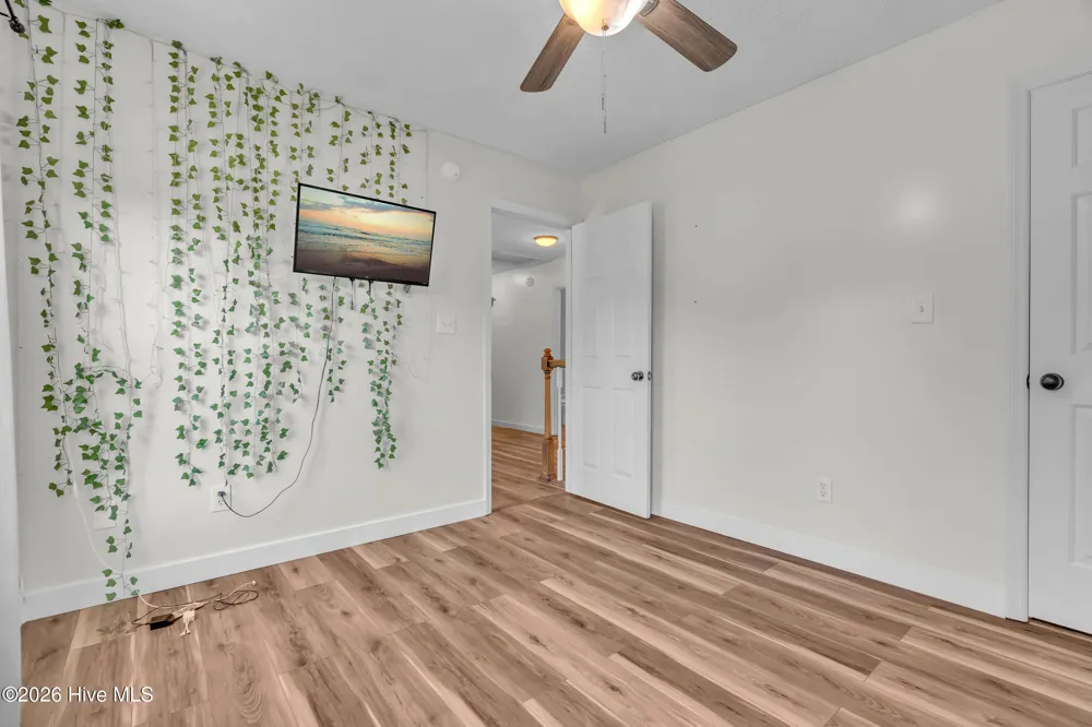 305 E Regent Court Jacksonville, NC 28546