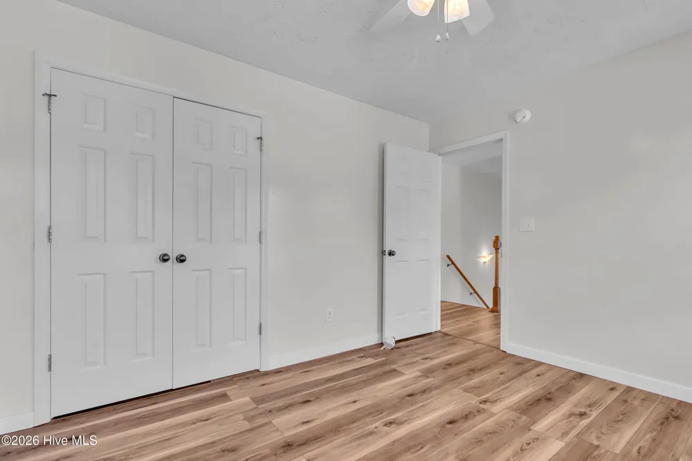 305 E Regent Court Jacksonville, NC 28546