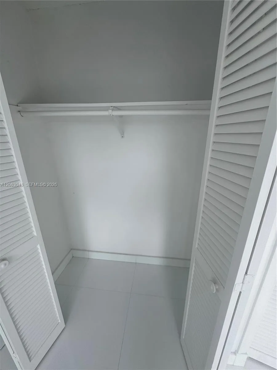 625 Biltmore Way #1103 Coral Gables, FL 33134