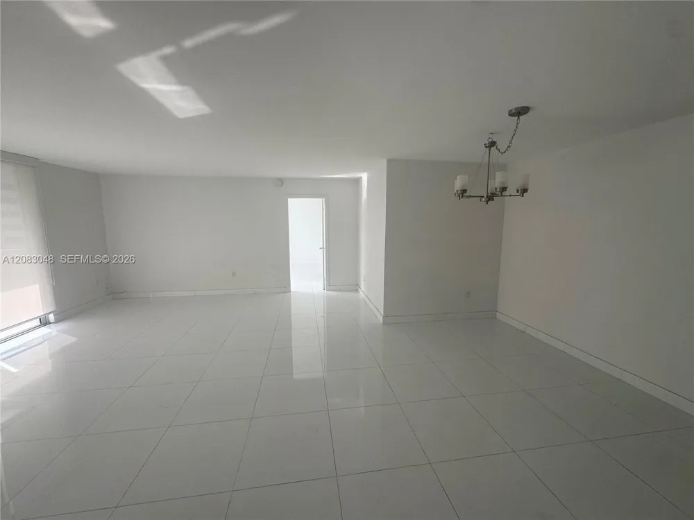 625 Biltmore Way #1103 Coral Gables, FL 33134