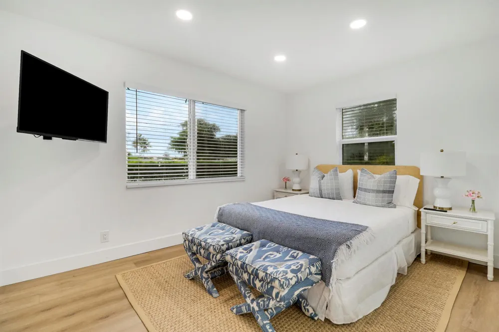 2516 Lorraine Court North Palm Beach, FL 33403