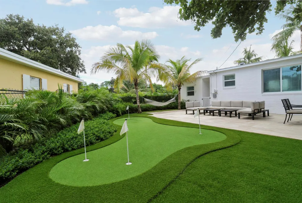 2516 Lorraine Court North Palm Beach, FL 33403