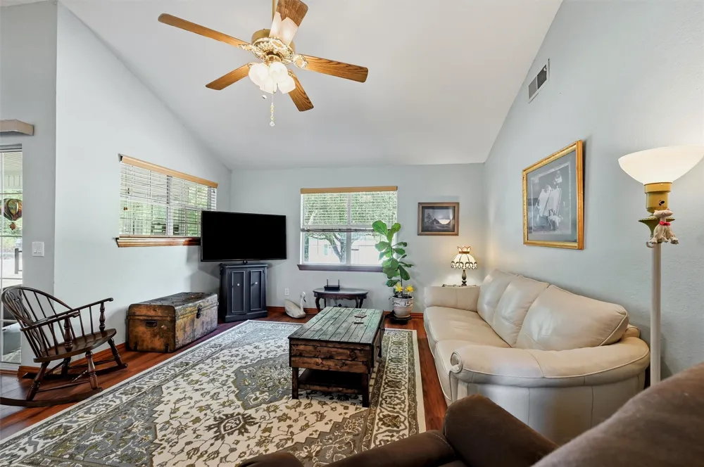 11331 Terrace Oak #A15 Kingston, OK 73439