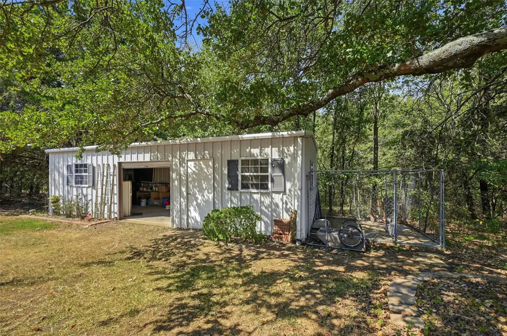 11331 Terrace Oak #A15 Kingston, OK 73439