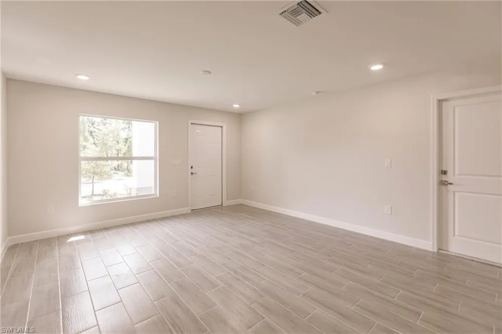 3844 Kittyhawk Drive Fort Myers, FL 33905