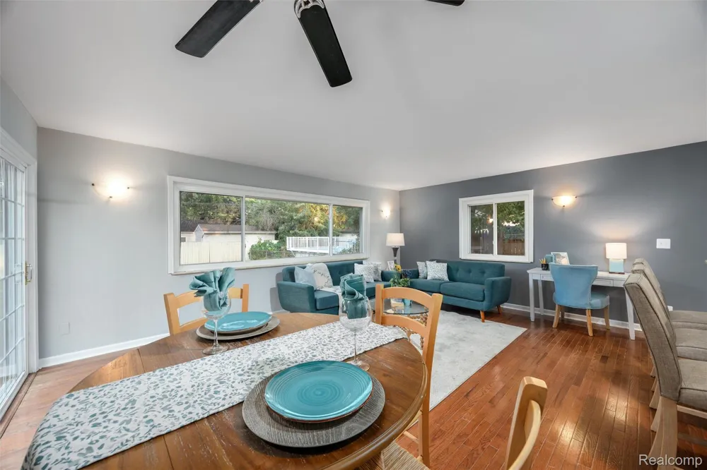 300 Edgeworth Avenue Royal Oak City, MI 48067