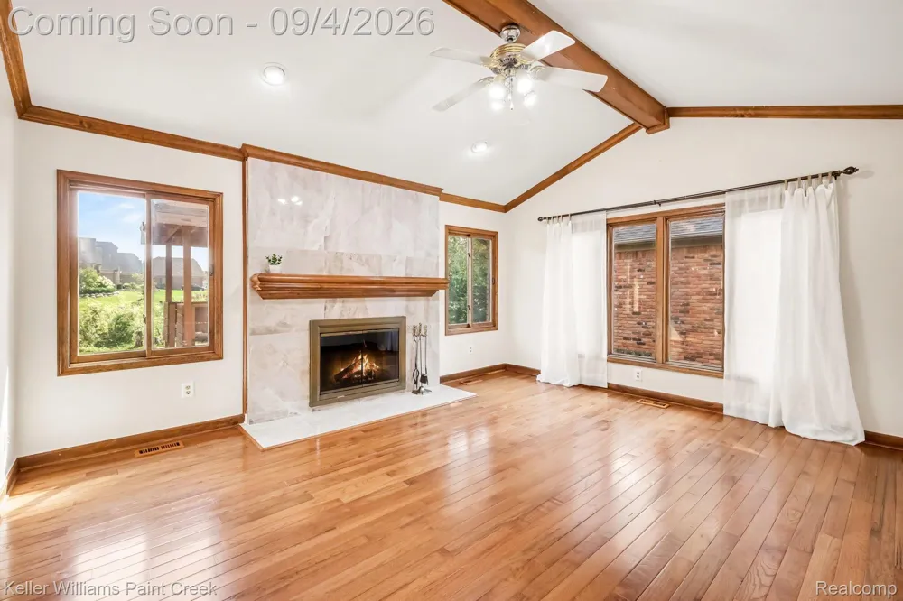 627 Parkland Drive Rochester Hills City, MI 48307