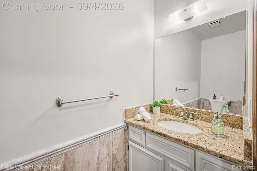 627 Parkland Drive Rochester Hills City, MI 48307