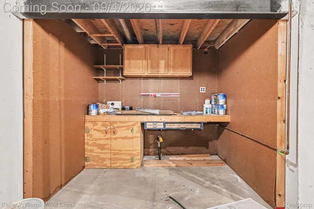 627 Parkland Drive Rochester Hills City, MI 48307