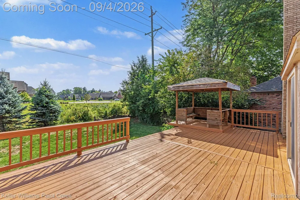 627 Parkland Drive Rochester Hills City, MI 48307