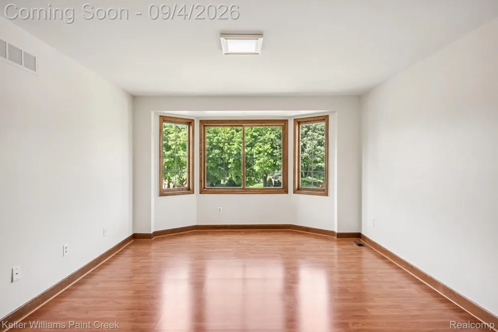 627 Parkland Drive Rochester Hills City, MI 48307