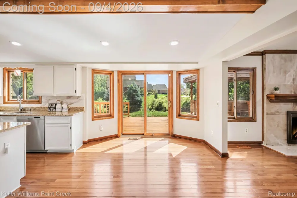 627 Parkland Drive Rochester Hills City, MI 48307
