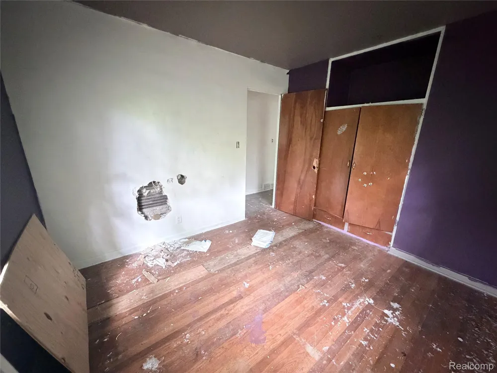 318 E Myrtle Avenue Flint City, MI 48505