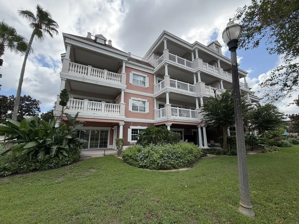 7601 CABANA COURT #104 Kissimmee, FL 34747
