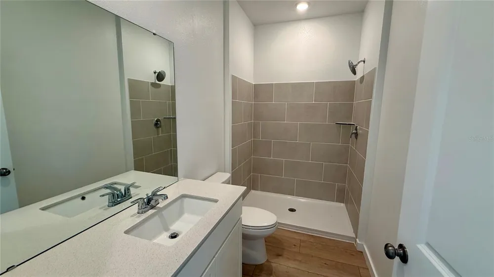 5515 GUAVA COURT #B Kissimmee, FL 34758