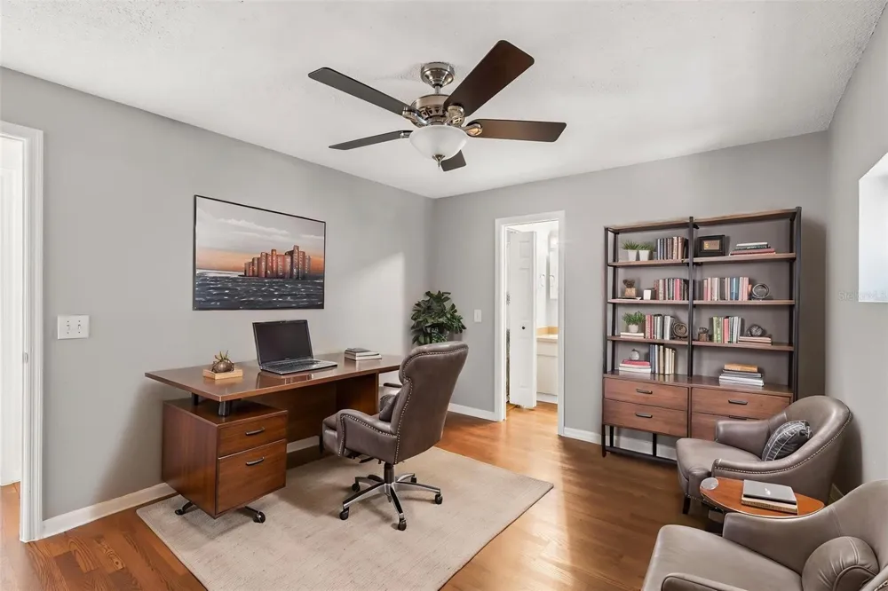 111 S LAUBER WAY #B Tampa, FL 33609