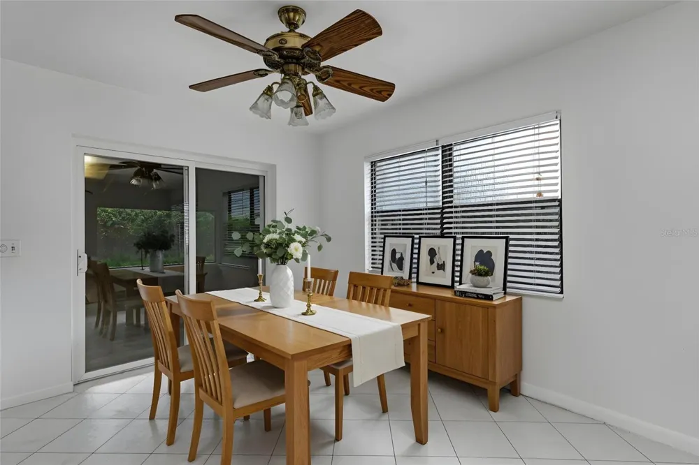 1402 CRYSTAL COURT Tavares, FL 32778
