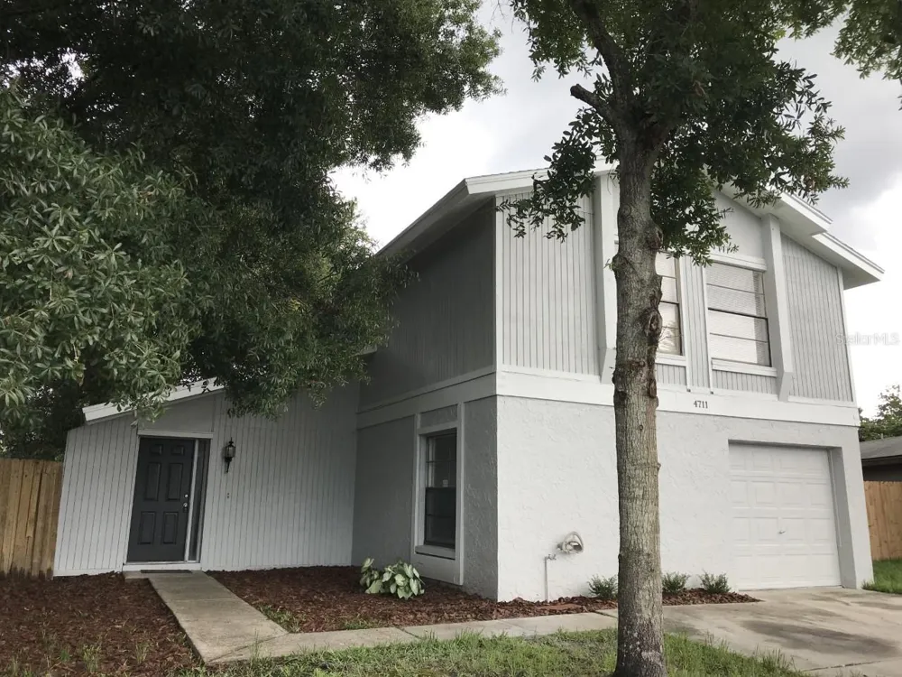 4711 GROVE POINT DRIVE Tampa, FL 33624