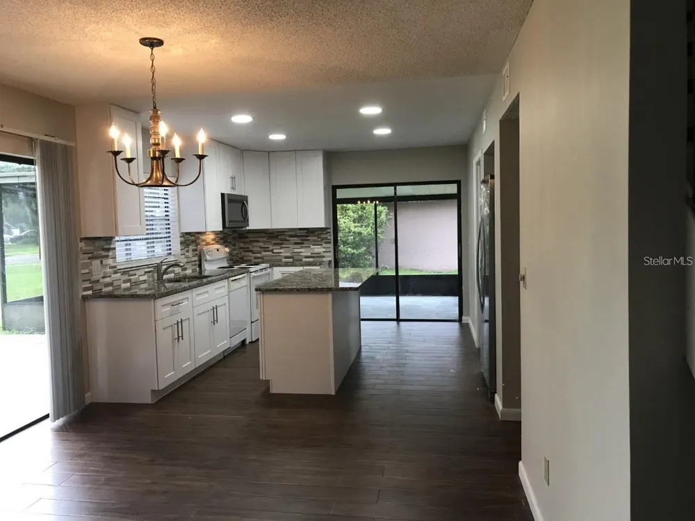 4711 GROVE POINT DRIVE Tampa, FL 33624