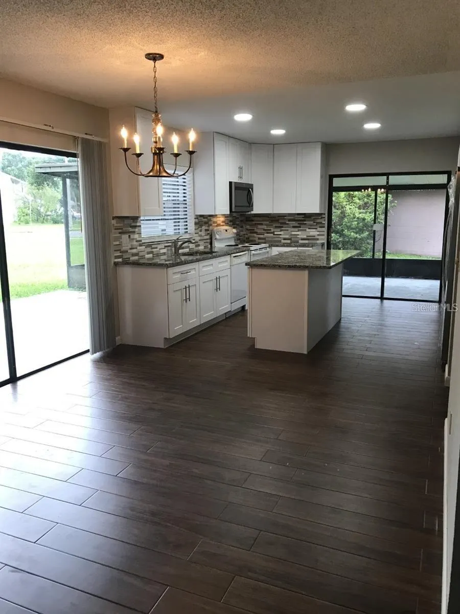 4711 GROVE POINT DRIVE Tampa, FL 33624