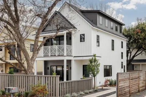2709 Stacy Lane #1