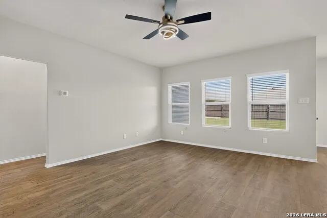 3300 Ridge Pl Seguin, TX 78155
