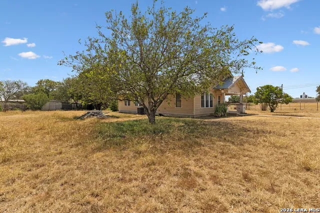 201 E Harris St Dilley, TX 78017