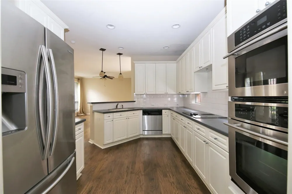 4124 Briarbend Road Dallas, TX 75287