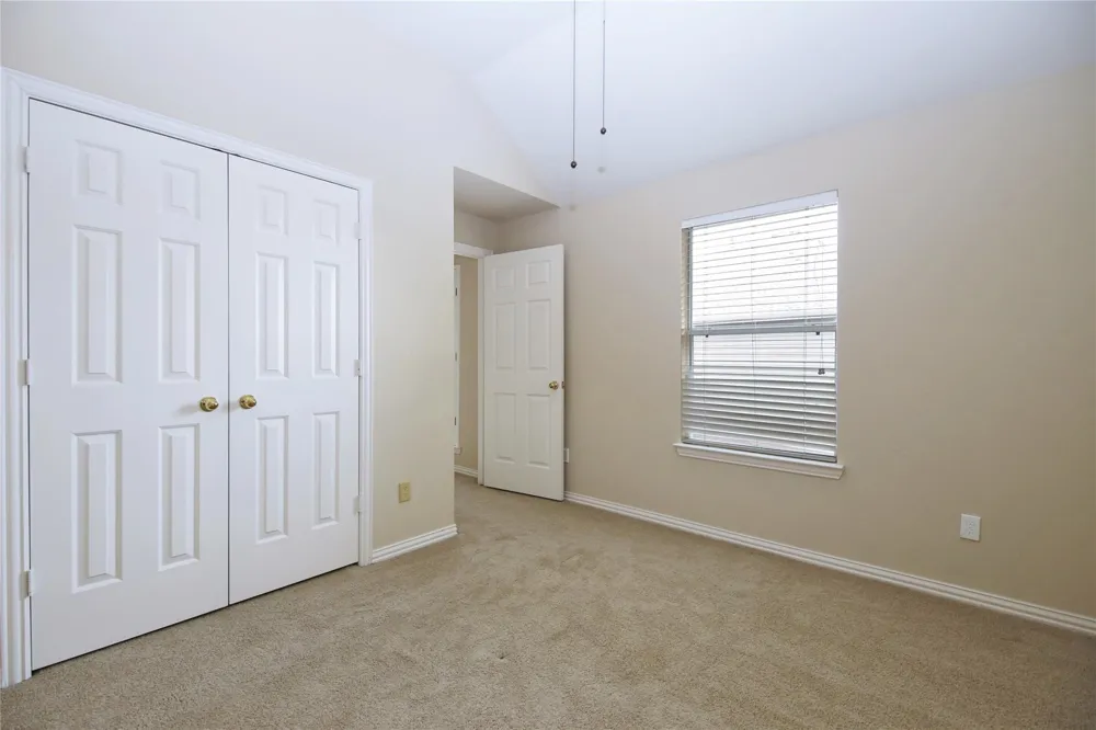 4124 Briarbend Road Dallas, TX 75287
