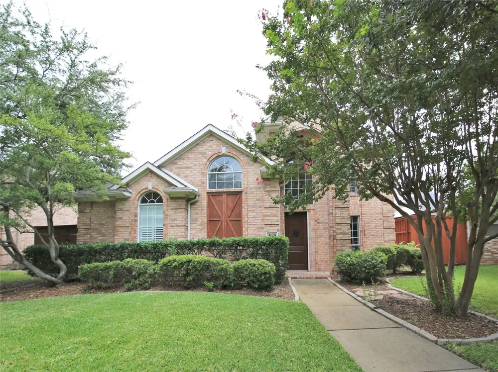 4124 Briarbend Road Dallas, TX 75287