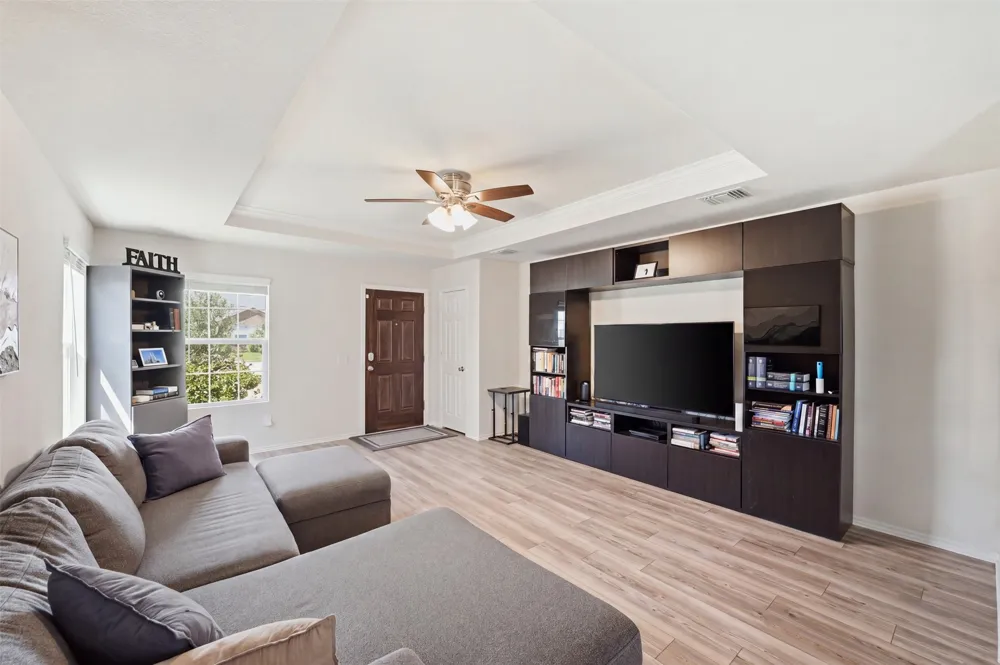 16028 Crews Avenue Haslet, TX 76052