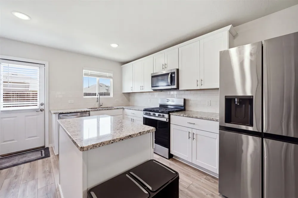16028 Crews Avenue Haslet, TX 76052