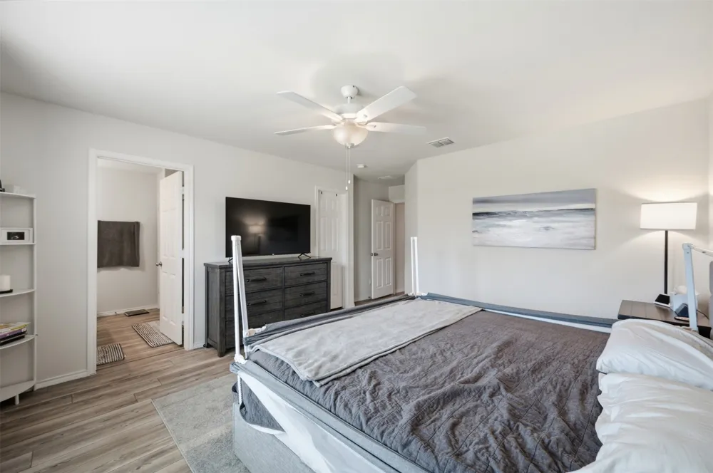 16028 Crews Avenue Haslet, TX 76052