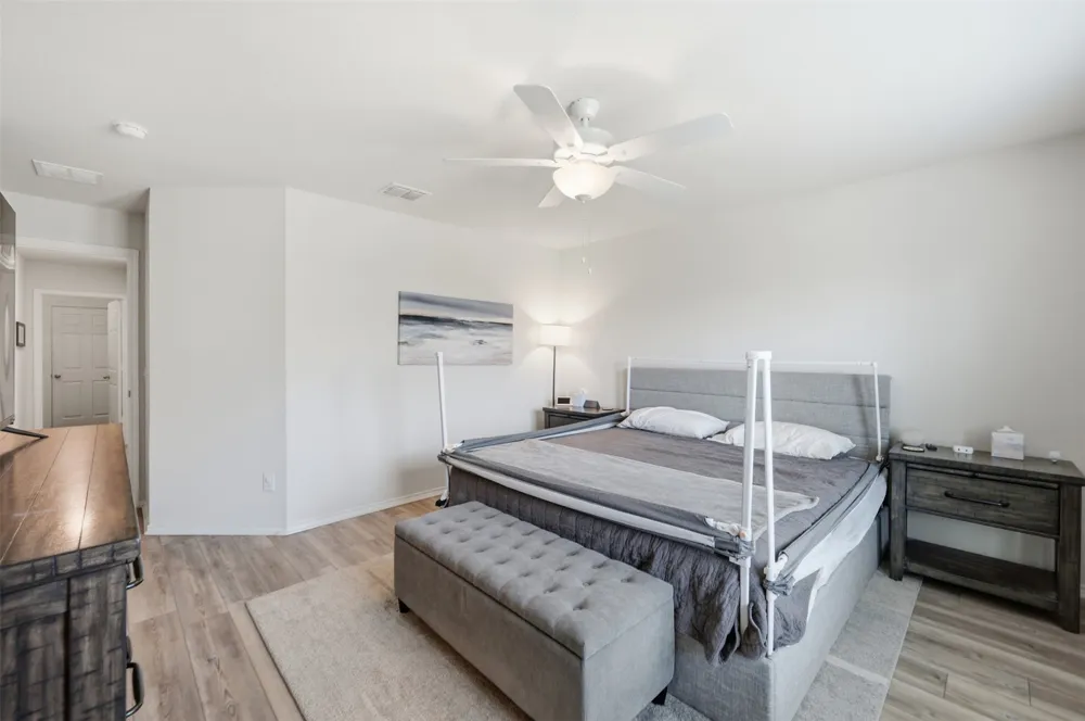 16028 Crews Avenue Haslet, TX 76052