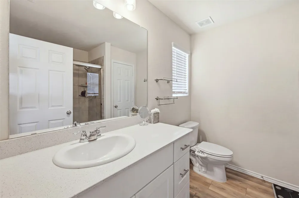16028 Crews Avenue Haslet, TX 76052