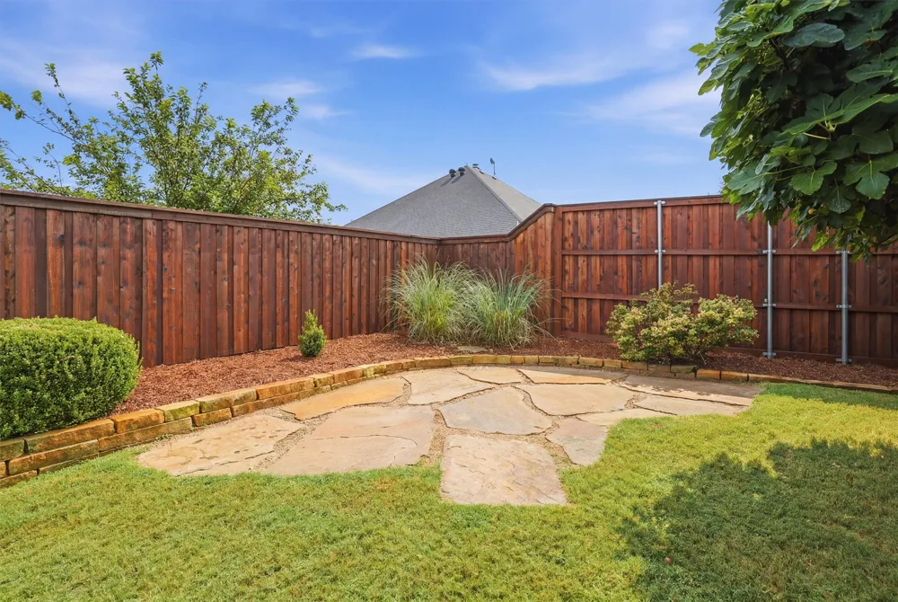 305 Delaware Street Burleson, TX 76028