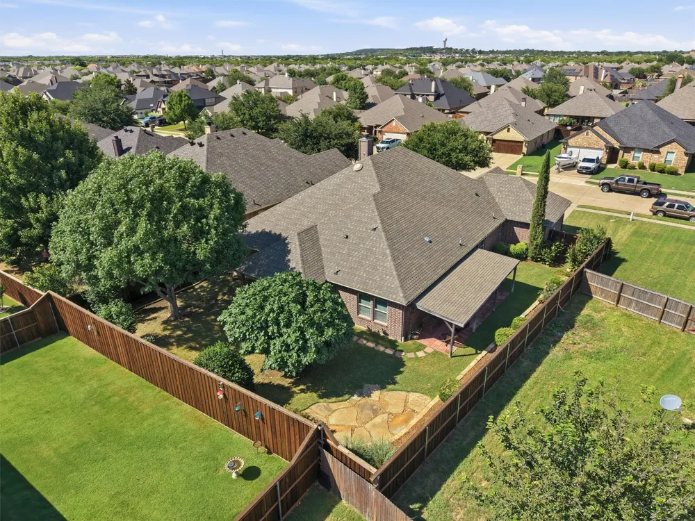 305 Delaware Street Burleson, TX 76028