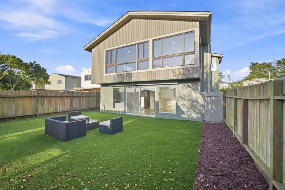 295 Edgewood Drive Foster City, CA 94404