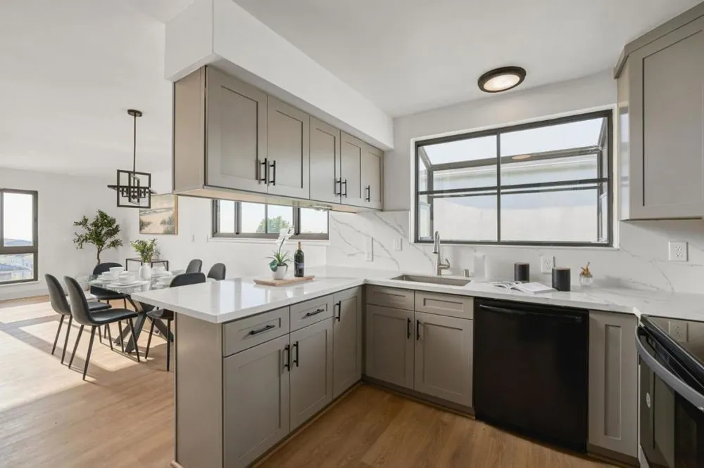 295 Edgewood Drive Foster City, CA 94404