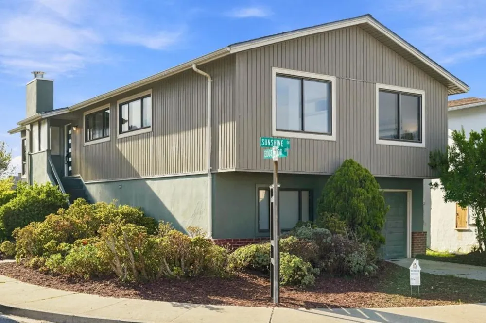 295 Edgewood Drive Foster City, CA 94404