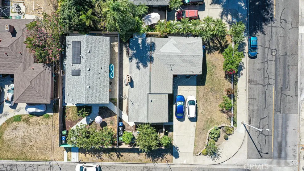 11812 Banner Garden Grove, CA 92843