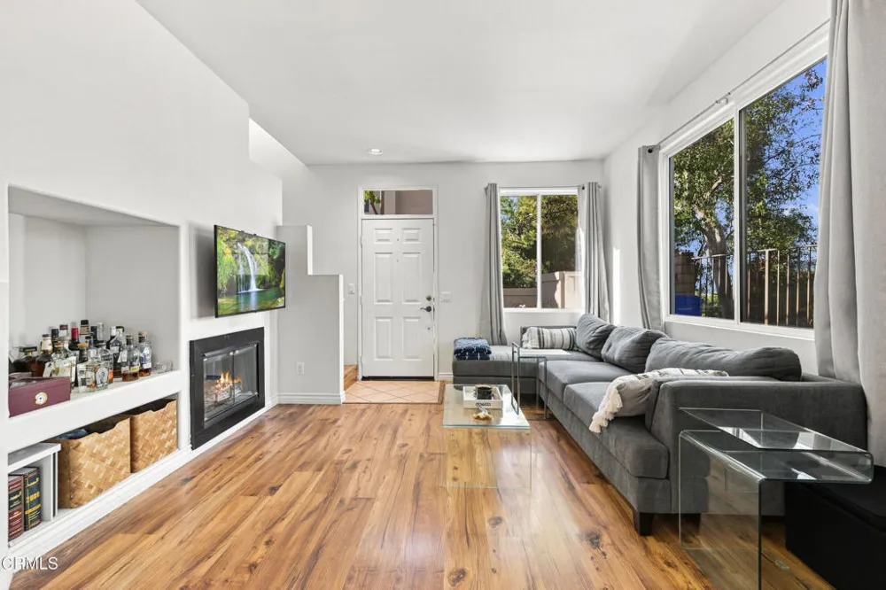 26951 Hillsborough Parkway #47 Valencia, CA 91354
