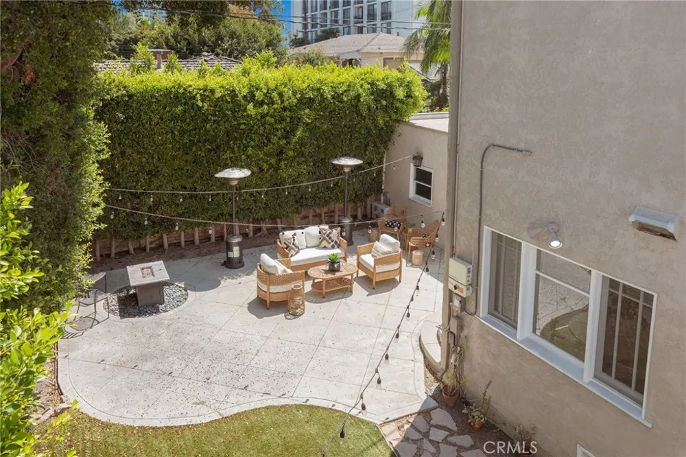 24 Lindero Long Beach, CA 90803